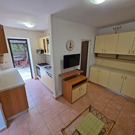 Apartment Oasis By Pag Tours Pag Town